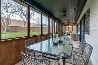 711 Hollywood Avenue, Dallas, TX 75208 - Photo 30