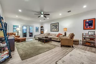 711 Hollywood Ave, Dallas, TX 75208 - Photo 14