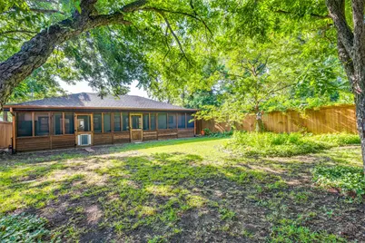 711 Hollywood Avenue, Dallas, TX 75208 - Photo 4