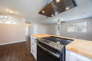 708 Meadowlark Cir, Crowley, TX 76036 - Photo 12