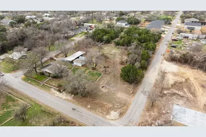 2708 Cedarhill Street, Granbury, TX 76048 - Photo 32