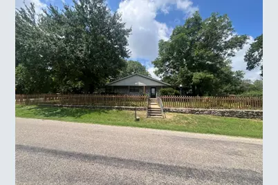 2708 Cedarhill Street, Granbury, TX 76048 - Photo 34
