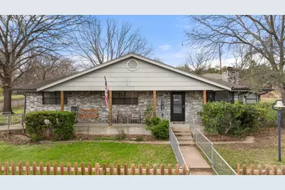 2708 Cedarhill Street, Granbury, TX 76048 - Photo 8