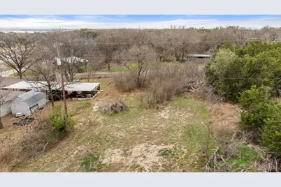2708 Cedarhill Street, Granbury, TX 76048 - Photo 22