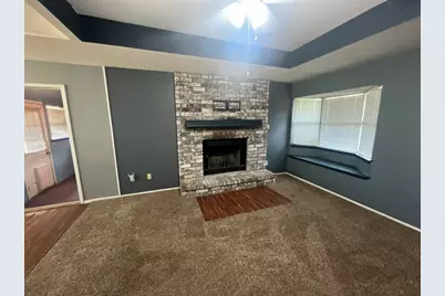 2708 Cedarhill Street, Granbury, TX 76048 - Photo 4