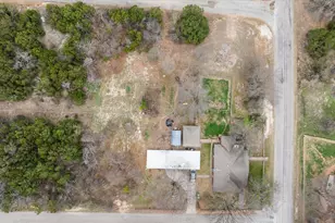 2708 Cedarhill St, Granbury, TX 76048 - Photo 38