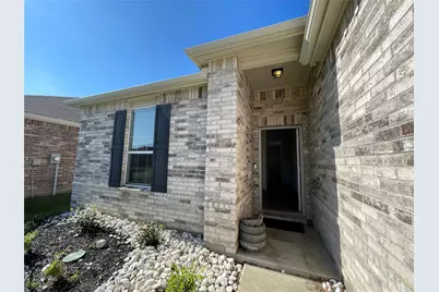 2408 Barzona Drive, Fort Worth, TX 76131 - Photo 2