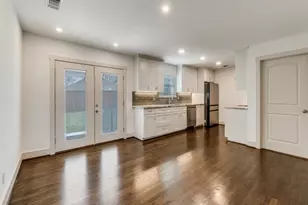 8815 Graywood Dr, Dallas, TX 75243 - Photo 4