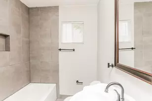 2628 S Marsalis Ave, Dallas, TX 75216 - Photo 14