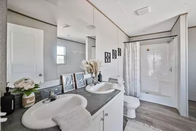 105 Beaver Creek Drive, Azle, TX 76020 - Photo 22