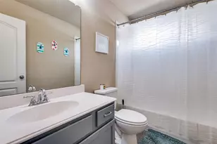 9812 Marthas Vineyard Cir, Providence Village, TX 76227 - Photo 12