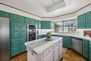 10202 Chisholm Trail, Dallas, TX 75243 - Photo 14