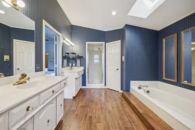 10202 Chisholm Trail, Dallas, TX 75243 - Photo 22