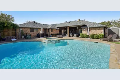 10202 Chisholm Trail, Dallas, TX 75243 - Photo 32