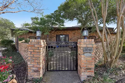 10202 Chisholm Trail, Dallas, TX 75243 - Photo 36