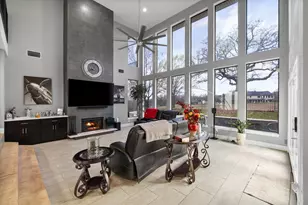 811 Turnberry Dr, Mansfield, TX 76063 - Photo 8