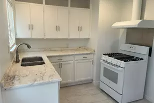 1713 Kirkwood Dr, Garland, TX 75041 - Photo 4