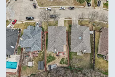 7038 Panavision Trail, Dallas, TX 75249 - Photo 34