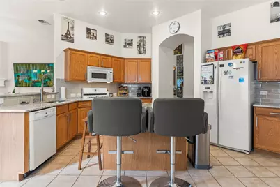 7038 Panavision Trail, Dallas, TX 75249 - Photo 8