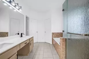 2913 Spartacus Dr, Grand Prairie, TX 75052 - Photo 22