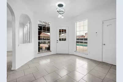 2913 Spartacus Drive, Grand Prairie, TX 75052 - Photo 4