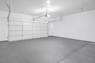 2913 Spartacus Dr, Grand Prairie, TX 75052 - Photo 34