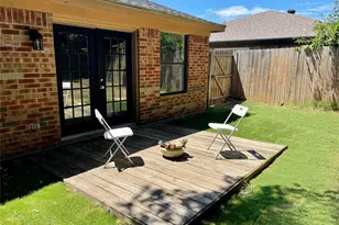 6201 Big Springs Dr, Arlington, TX 76001 - Photo 22