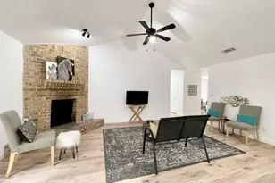 6201 Big Springs Dr, Arlington, TX 76001 - Photo 6