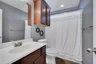 160 Berkshire Ln, Waxahachie, TX 75165 - Photo 16