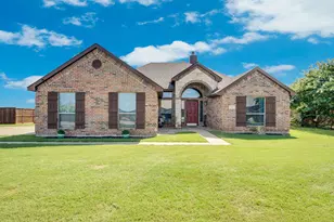 160 Berkshire Ln, Waxahachie, TX 75165 - Photo 1