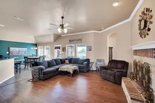 160 Berkshire Ln, Waxahachie, TX 75165 - Photo 8