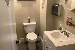 408 S Railroad Ave, Calvert, TX 77837 - Photo 14