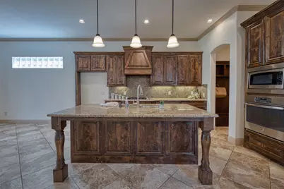 9104 Blue Water Drive, Plano, TX 75025 - Photo 10