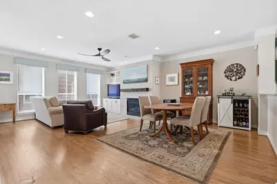 2619 Colby Street #B, Dallas, TX 75204 - Photo 2