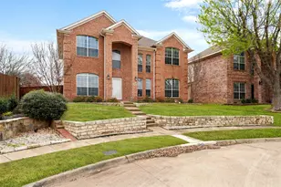 5649 Norris Dr, The Colony, TX 75056 - Photo 4