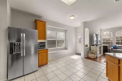 5649 Norris Drive, The Colony, TX 75056 - Photo 14