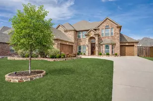 201 Kingsbury Ln, Prosper, TX 75078 - Photo 2
