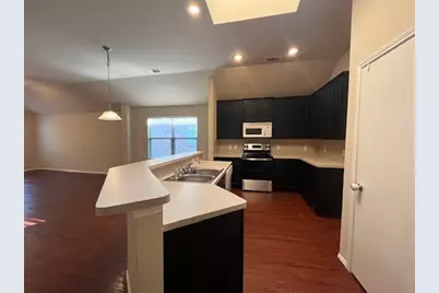 621 Crystal Falls Drive, McKinney, TX 75071 - Photo 6