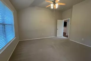 621 Crystal Falls Dr, McKinney, TX 75071 - Photo 10