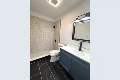 7005 Greenview Circle N, Fort Worth, TX 76120 - Photo 20