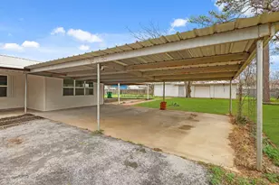 2340 Harris Ln, Haltom City, TX 76117 - Photo 4