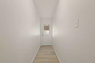 2340 Harris Ln, Haltom City, TX 76117 - Photo 18