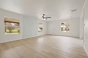 2340 Harris Ln, Haltom City, TX 76117 - Photo 22