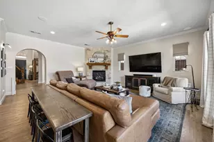 1229 Lambeth Ln, Lewisville, TX 75056 - Photo 18