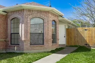 5209 Wyndham Ct, Garland, TX 75043 - Photo 6