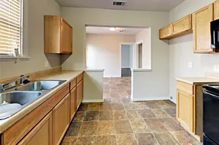 1824 Stella Ave, Dallas, TX 75203 - Photo 4