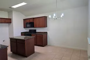 216 Meadow Ridge Dr, Anna, TX 75409 - Photo 4