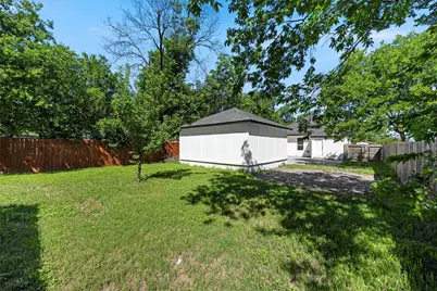 2212 Clay Avenue, Waco, TX 76706 - Photo 16