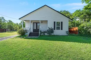 2212 Clay Ave, Waco, TX 76706 - Photo 2