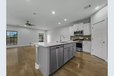 5635 Philip Avenue, Dallas, TX 75223 - Photo 4